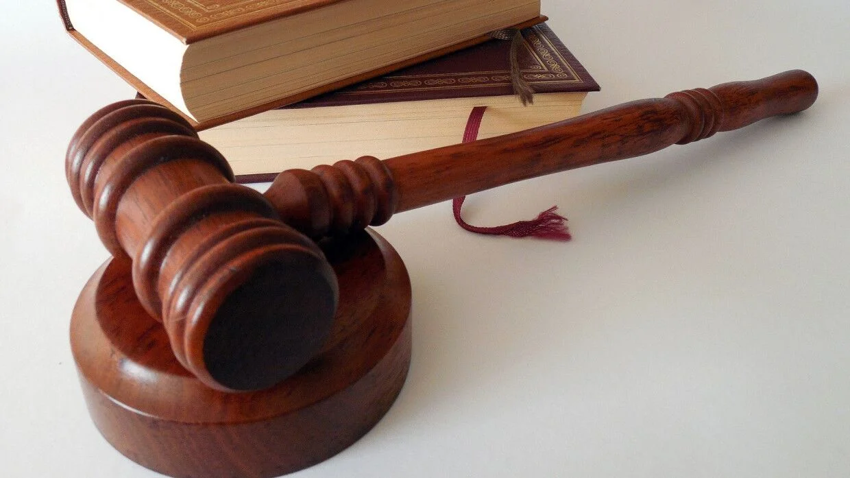 Суд вынесет решение о мере наказания для контрабандистки, задержанной с 3,8 миллионами пачек нелегальных сигарет