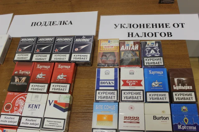 Жители Нижнего Новгорода попались на торговле контрафактной продукцией и получили реальные сроки