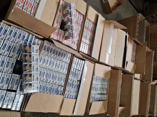 Таможенники Самары совместно с представителями Роспотребнадзора Оренбургской области провели оперативное мероприятие